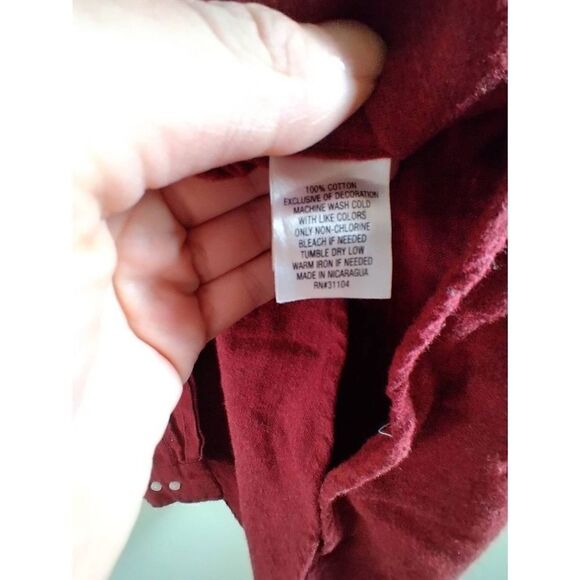 NWT Crown & Ivy Mens Red and Brown Elbow Patch Long Sleeve Button Down Classic F - Picture 9 of 9